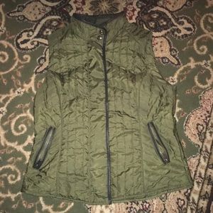 Women’s Banana Republic Vest